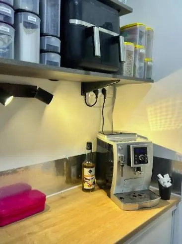 Renovee Dans De 70m2 民宿